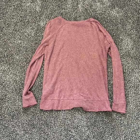 Old navy pink sweater size 5 - Picture 2 of 2